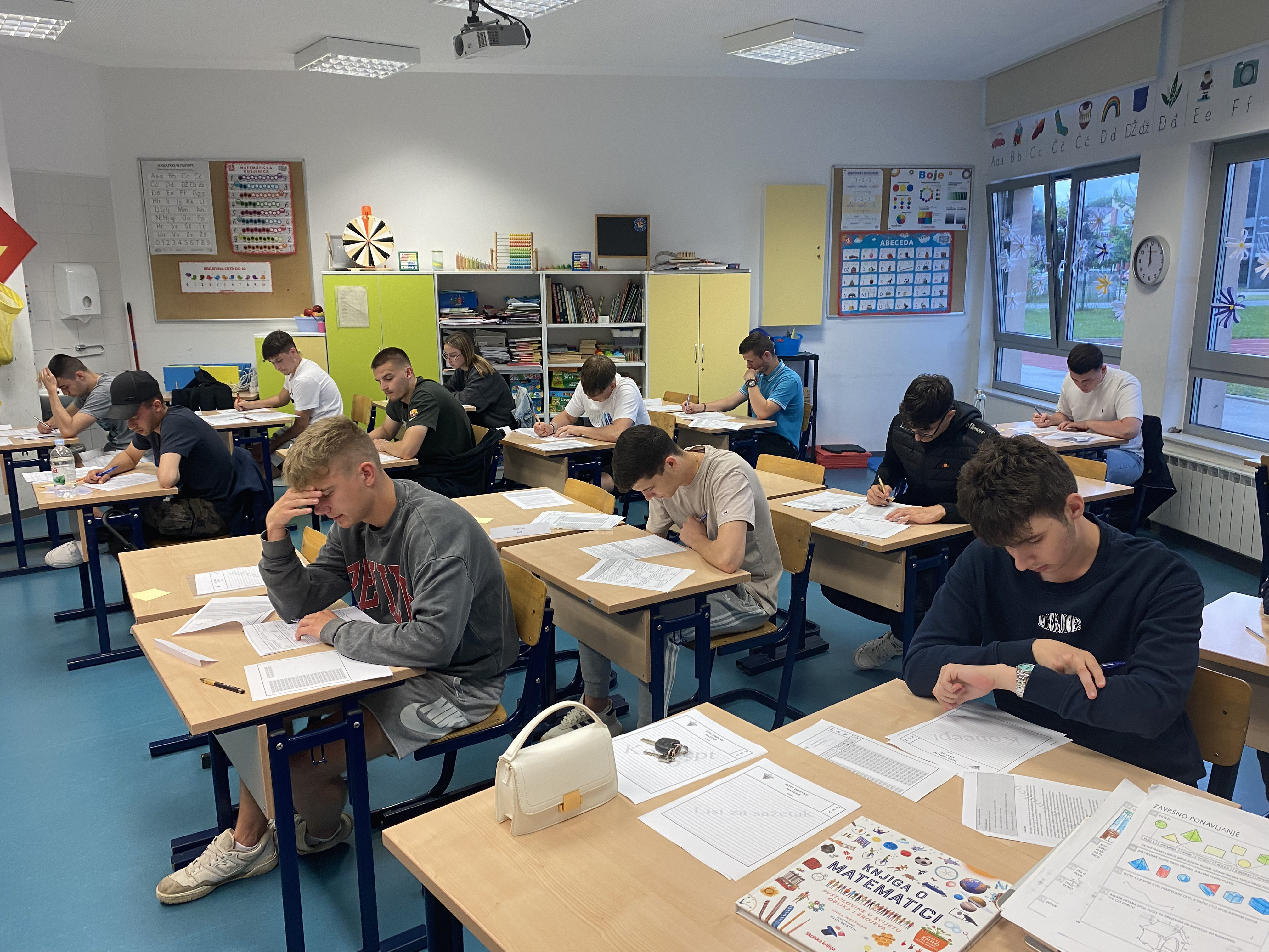 Probna matura u tijeku